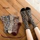 thumbnail image 4 of Calcetines de mujer de primavera y otoño hasta la mitad de la pantorrilla, calcetines de mujer con orejas de madera rizadas, calcetines de algodón sueltos, estilo étnico retro con diamantes, 4 of 5