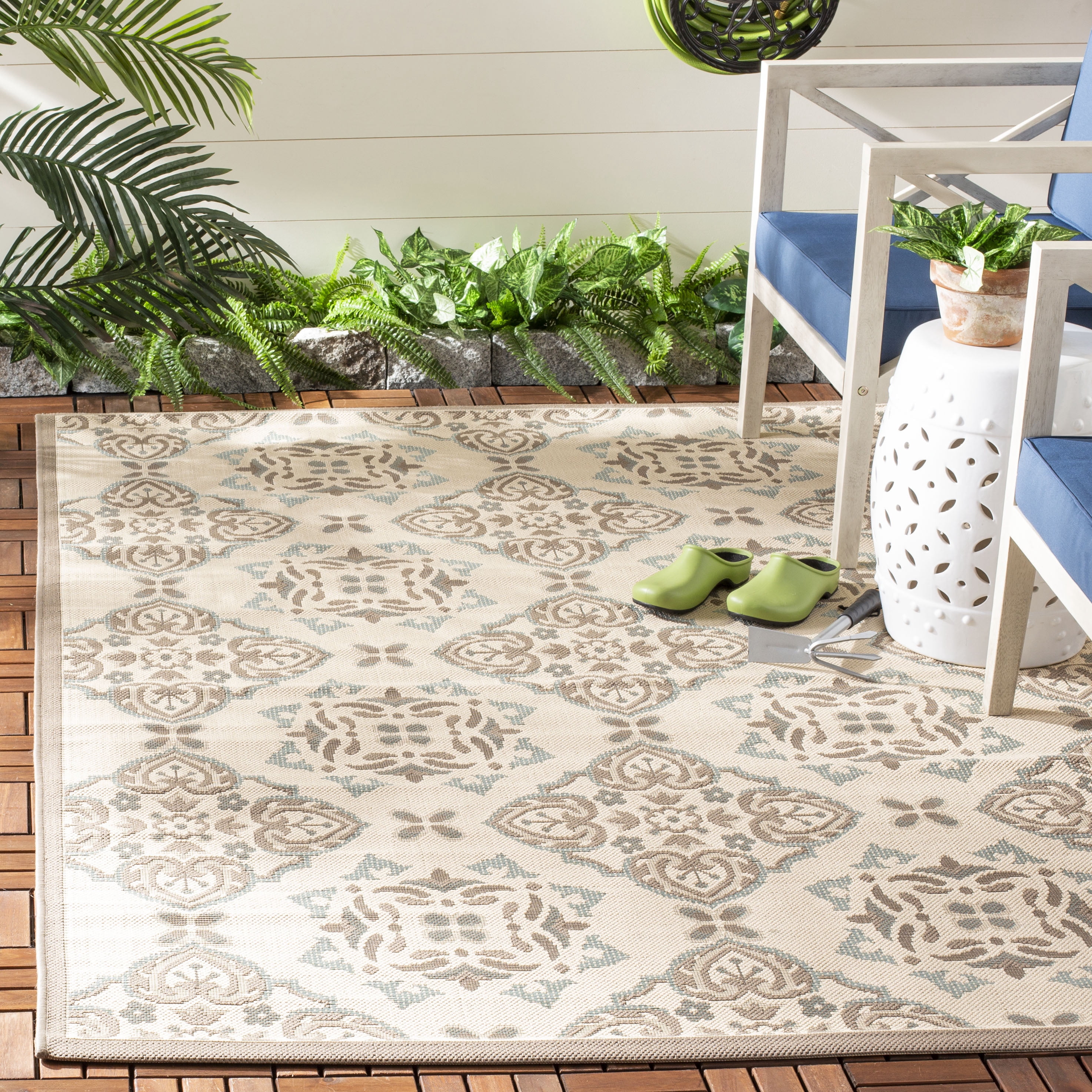 Safavieh Courtyard Louis Geometric Indoor/Outdoor Area Rug, Beige/Dark Beige, 4' x 5'7"