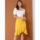 thumbnail image 3 of Falda asimétrica con dobladillo con volantes de color sólido y cintura alta con decoración de botones para mujer Amarillo XS, 3 of 6
