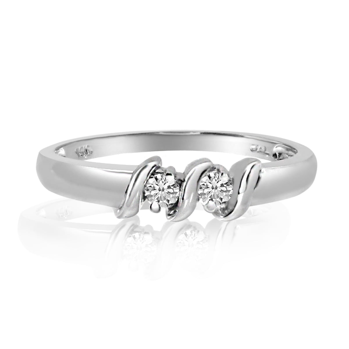 Niva Engagement Ring with a Lab Grown Oval Cut Diamond and Two Natural – TOR