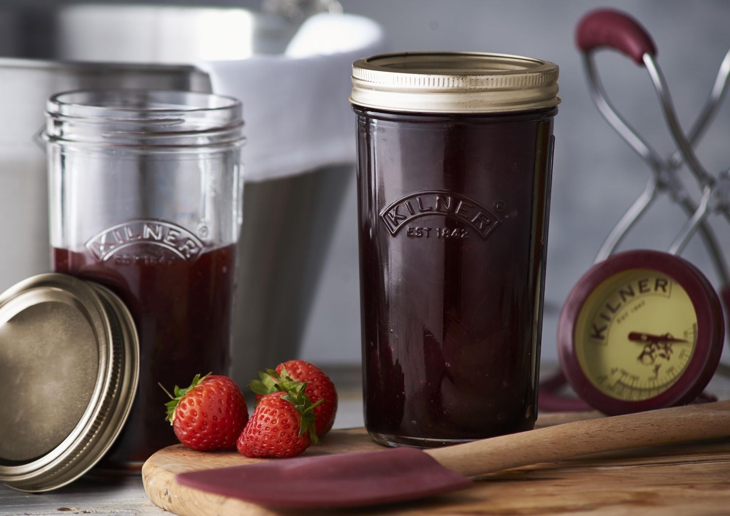 Kilner Wide Mouth Glass Mason Jars with Sealing Lids, 500ml
