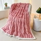 thumbnail image 1 of Manta Suave, Acogedora Manta a Cuadros, Ligera y para Todas Las Estaciones, Cómoda Manta para Sofá Cama, Ideal para Quienes Duermen con Calor, Manta para La Siesta de Viaje, Tamaño 100 X 150 Cm., 1 of 6