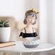 thumbnail image 4 of Escultura de estatuilla para niñas Escritorio de sujeción Contenedor de artículos diversos Caja de canasta de almacenamiento de tocador para Negro Macarena estatua de la escultura de las niñas, 4 of 8