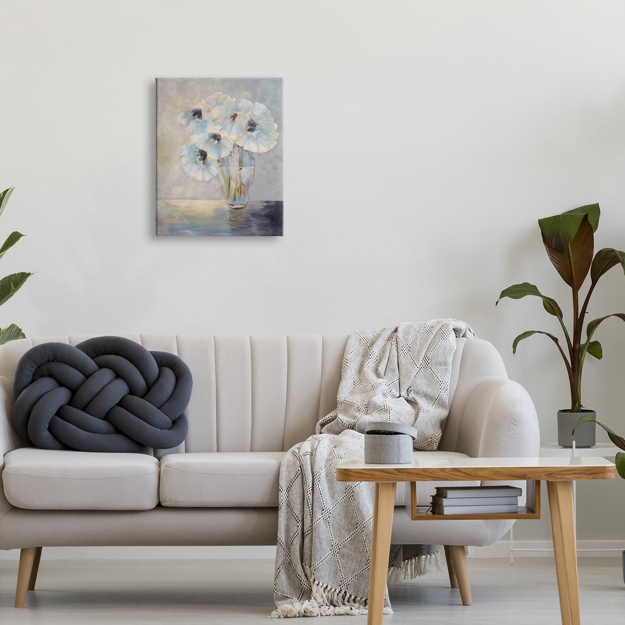 Stupell Industries Delicate White Flower Bouquet Painterly Still Life , 16 x 20, Design by Doris Charest