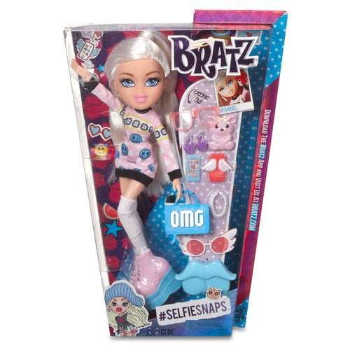 bratz selfie snaps cloe