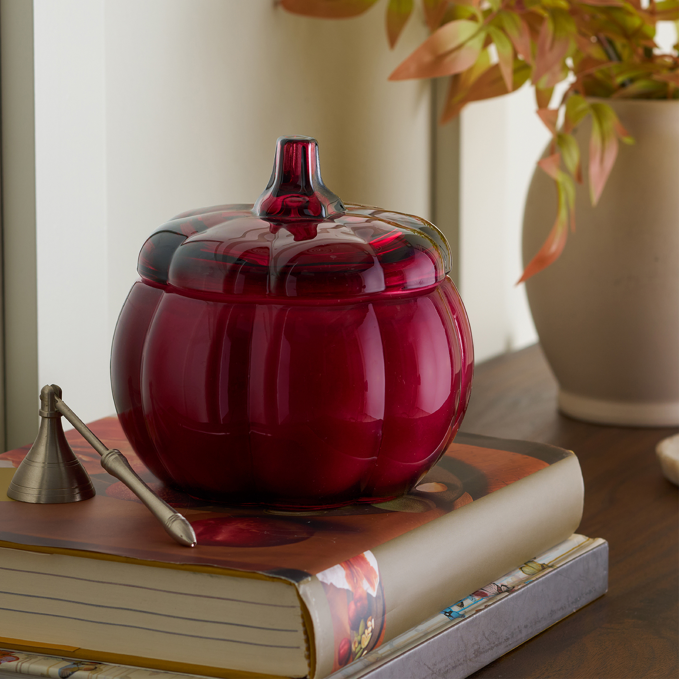 Better Homes & Gardens Sandalwood Harvest Pumpkin Jar Candle, 30 oz photo 3