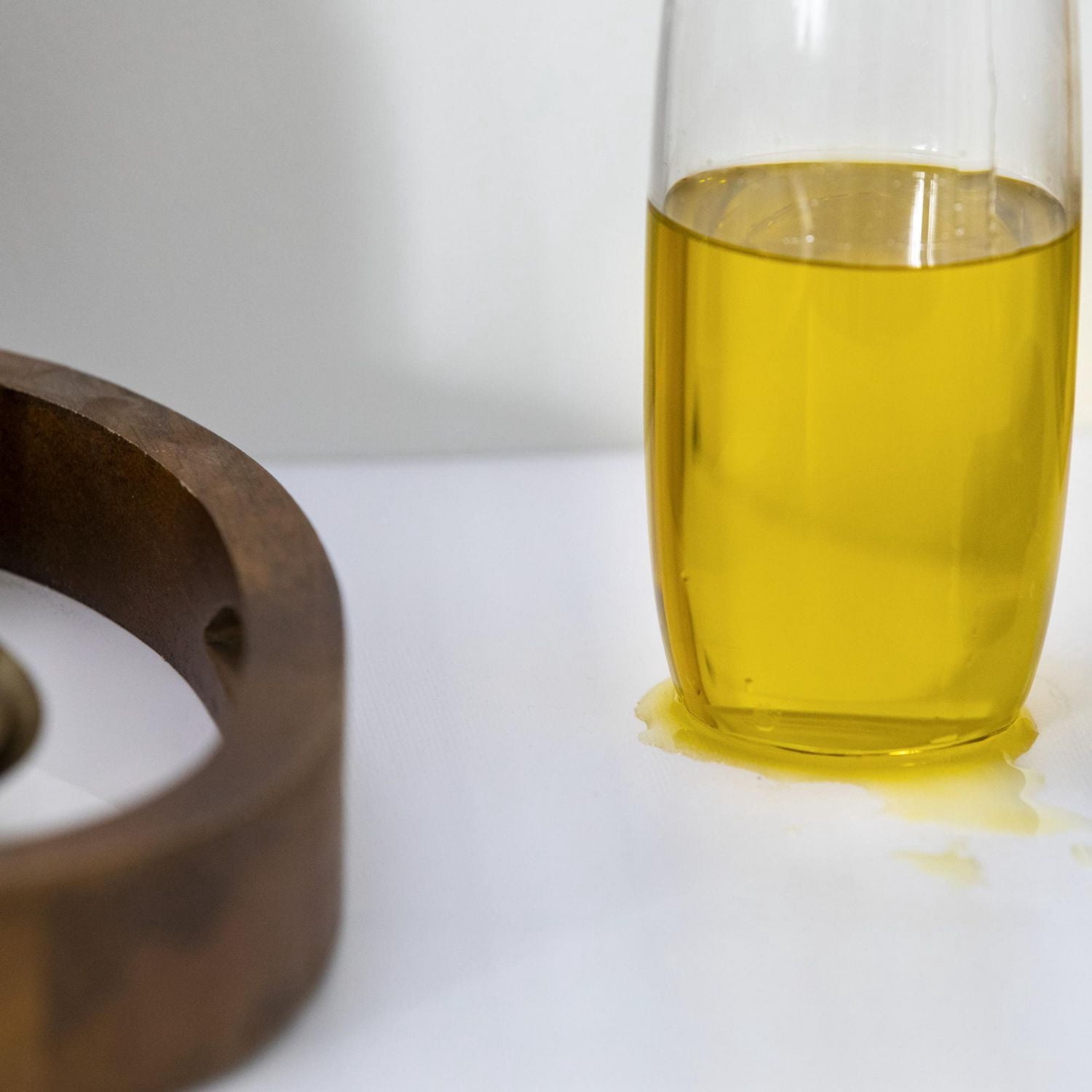 Solid Grip Shelf Liner with Clorox®