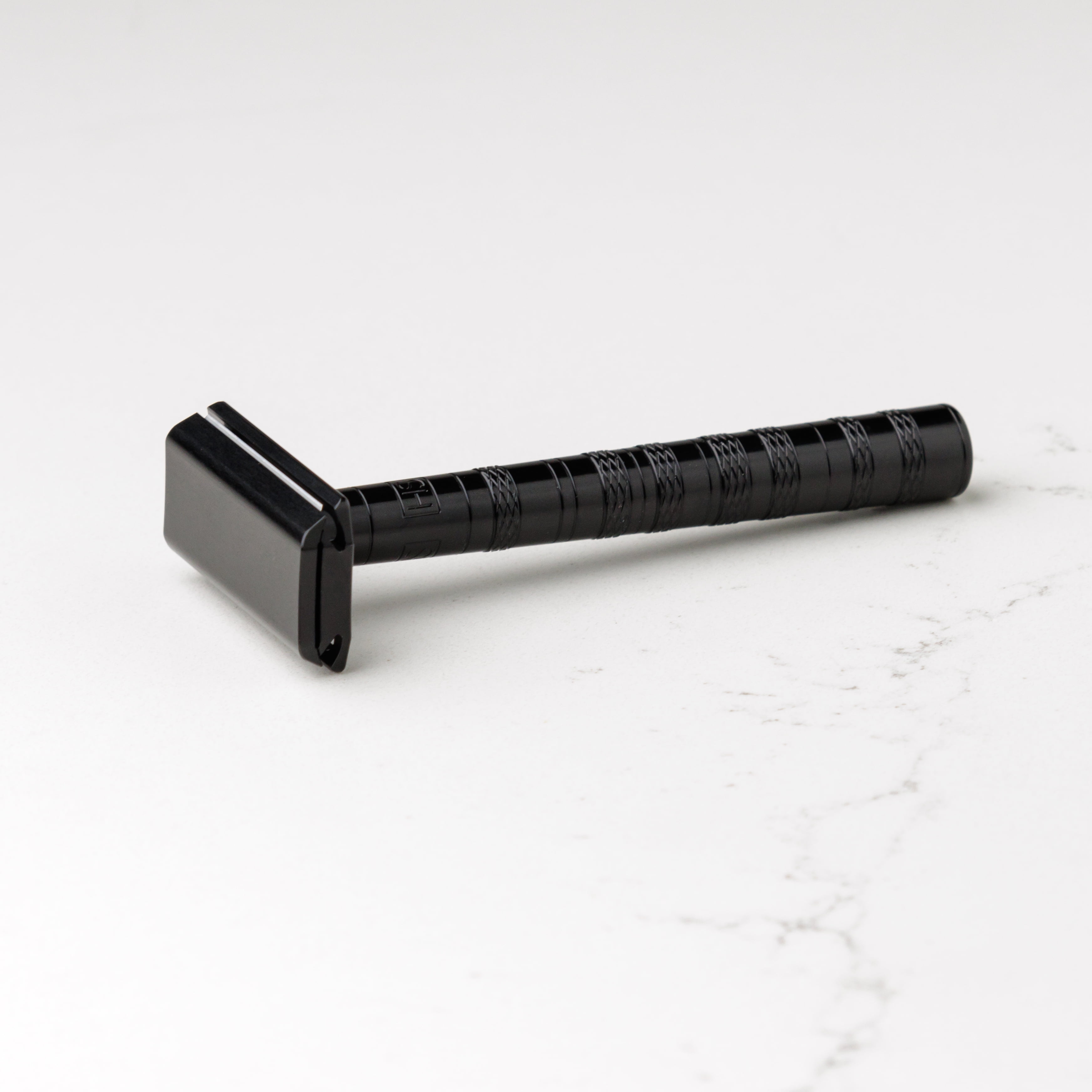 Henson Shaving Aluminum AL13 Mild DE Safety Razor-Jet Black