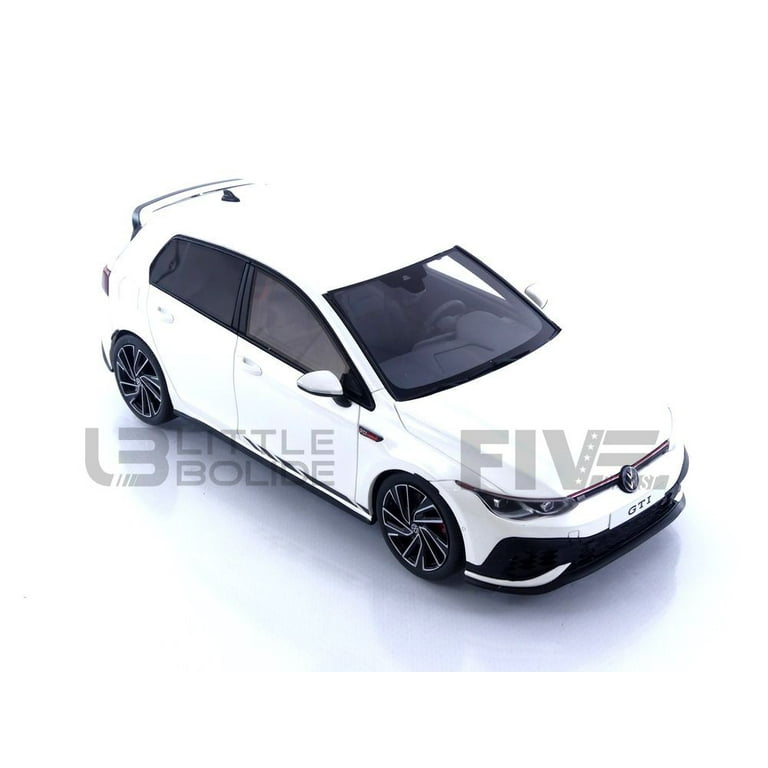 OTTO MOBILE 1/18 - VOLKSWAGEN Golf VIII GTi Clubsport - 2021