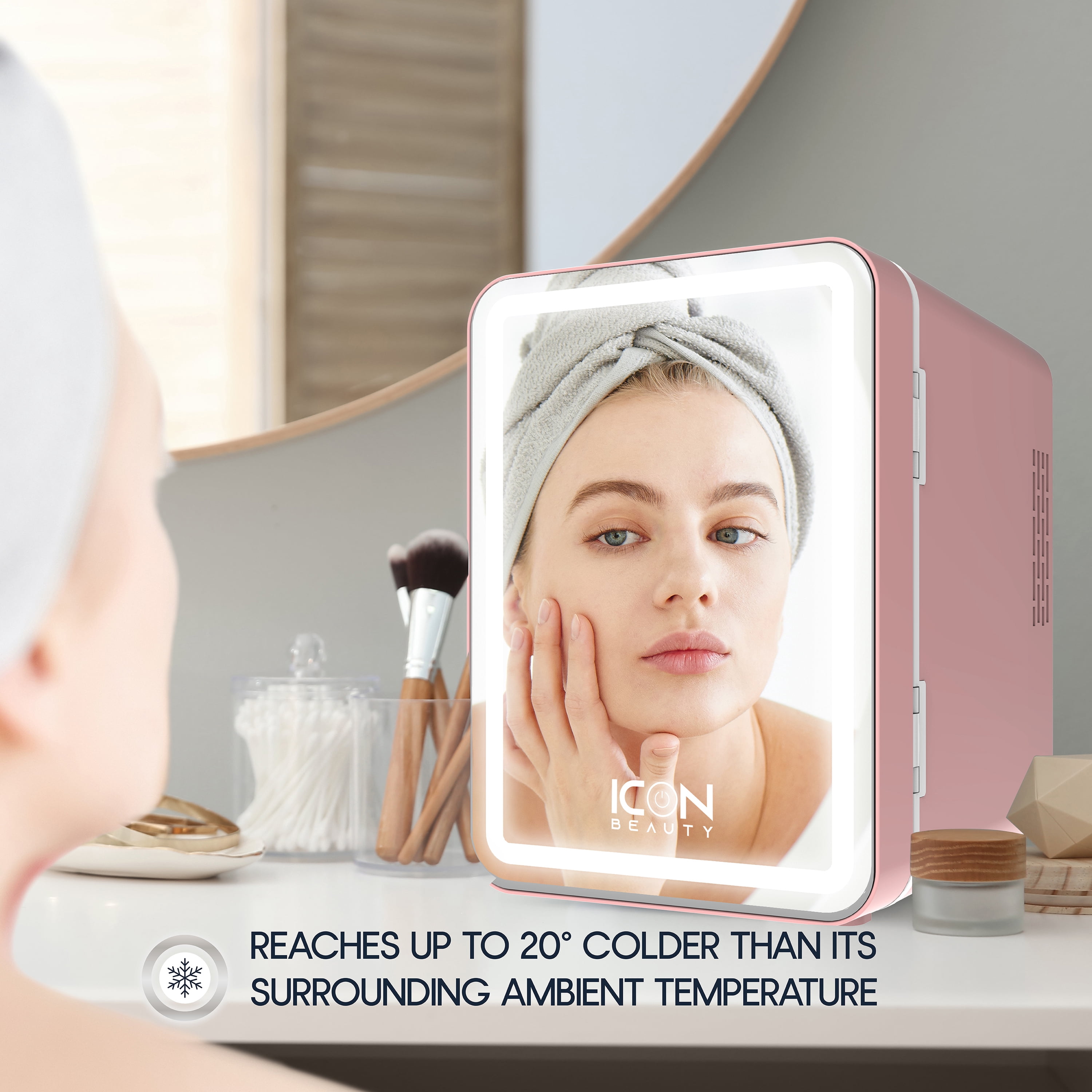 Icon Beauty LED Mirror Door 6.75in. Mini Cooler, 4-Liter Compact Mini Fridge with Touch-Control LED Light and Standard Door, New