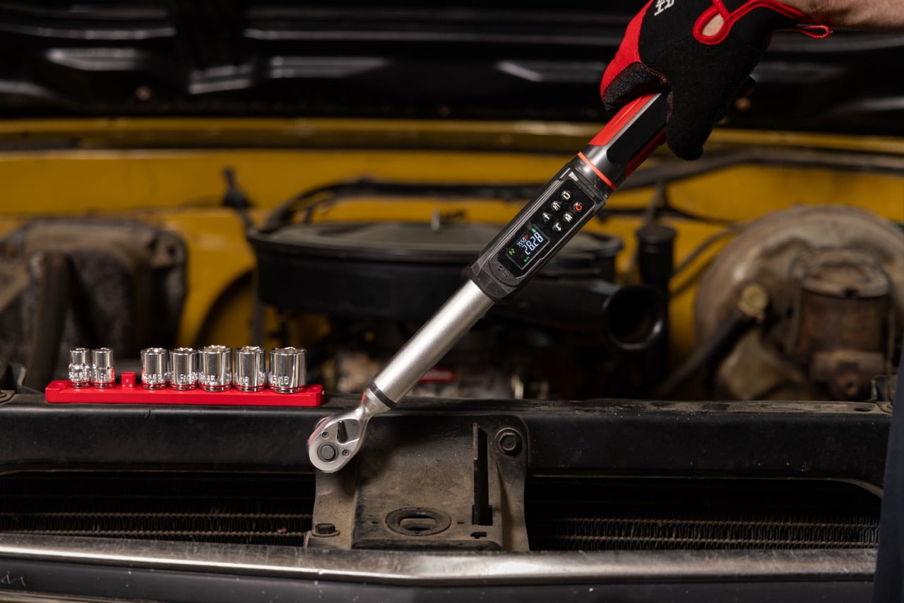 Hyper Tough 3/8-inch Drive Digital Torque Wrench, 10 - 100 ft/lbs