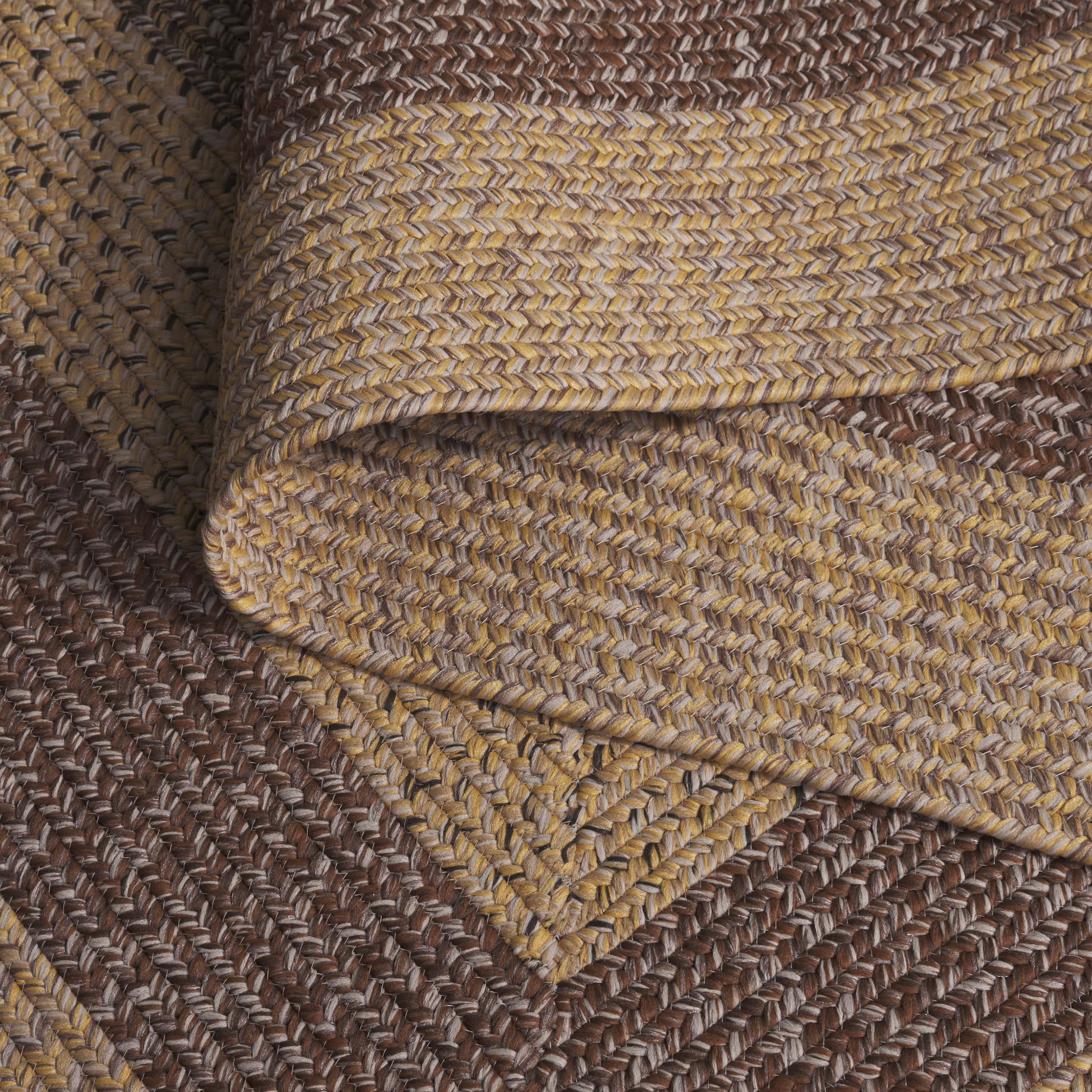 SAFAVIEH Braided Kent Geometric Machine Washable Reversible Area Rug, Beige/Brown, 5' x 5' Round