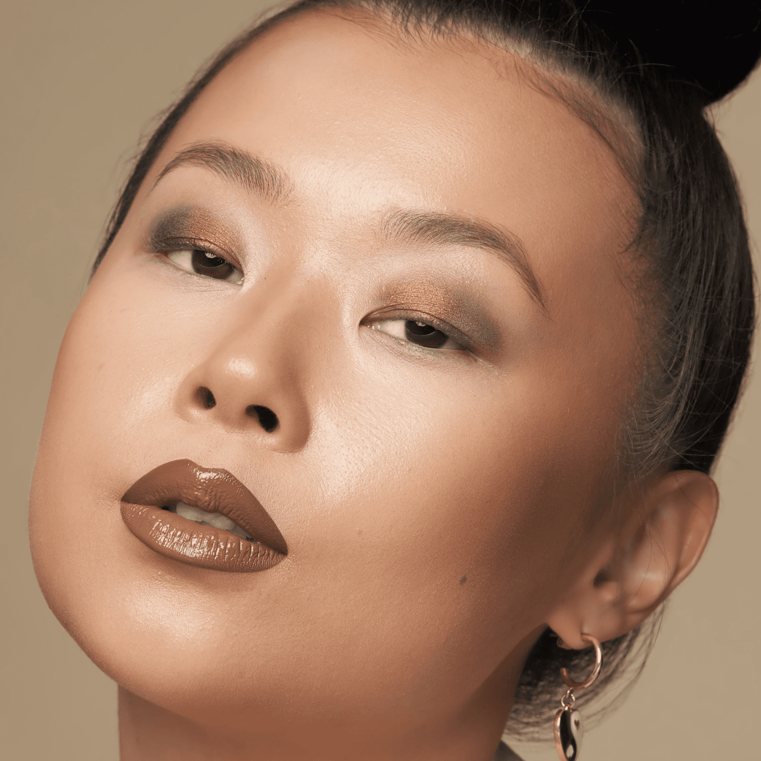 The Lip Bar Set the Tone Makeup Finishing Powder, Sweet as Chai, 10g