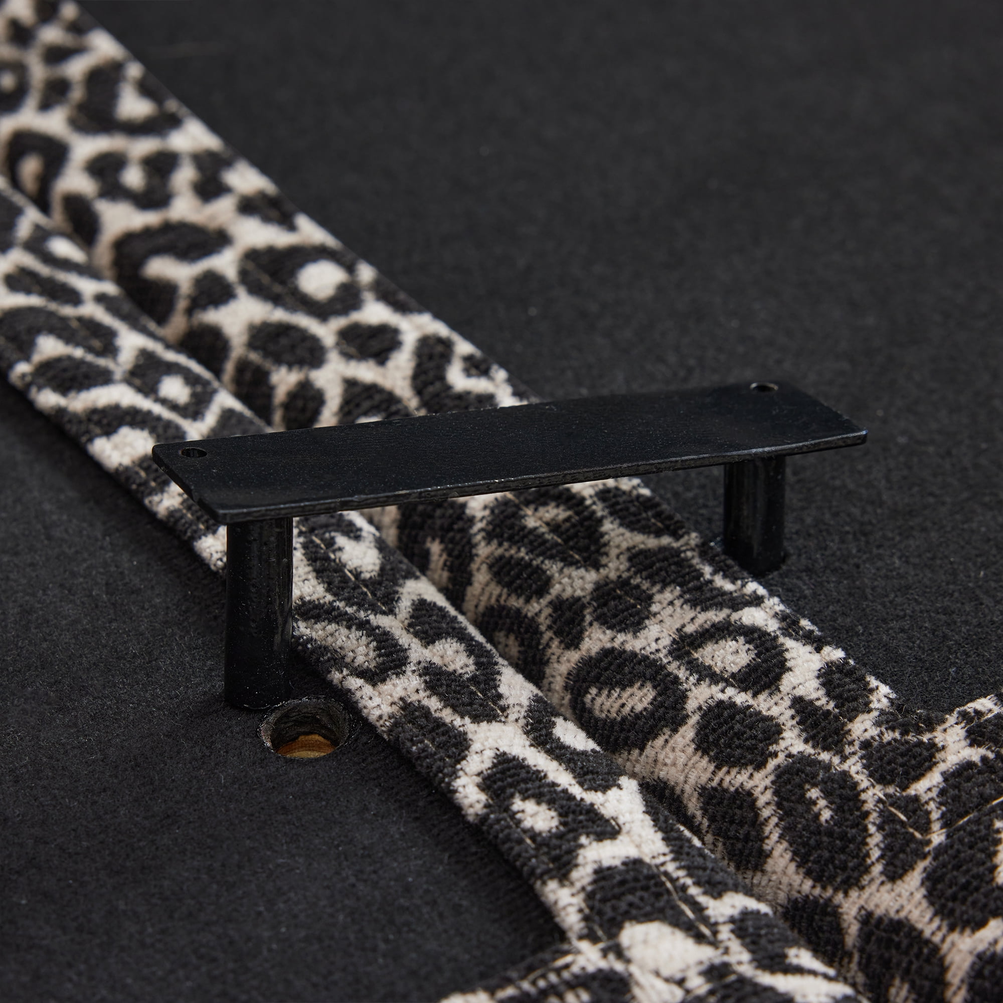 HUTWIFE Home Leopard Print Chenille Modular Sectional Sofas with 1 Movable Ottoman, Khaki Black