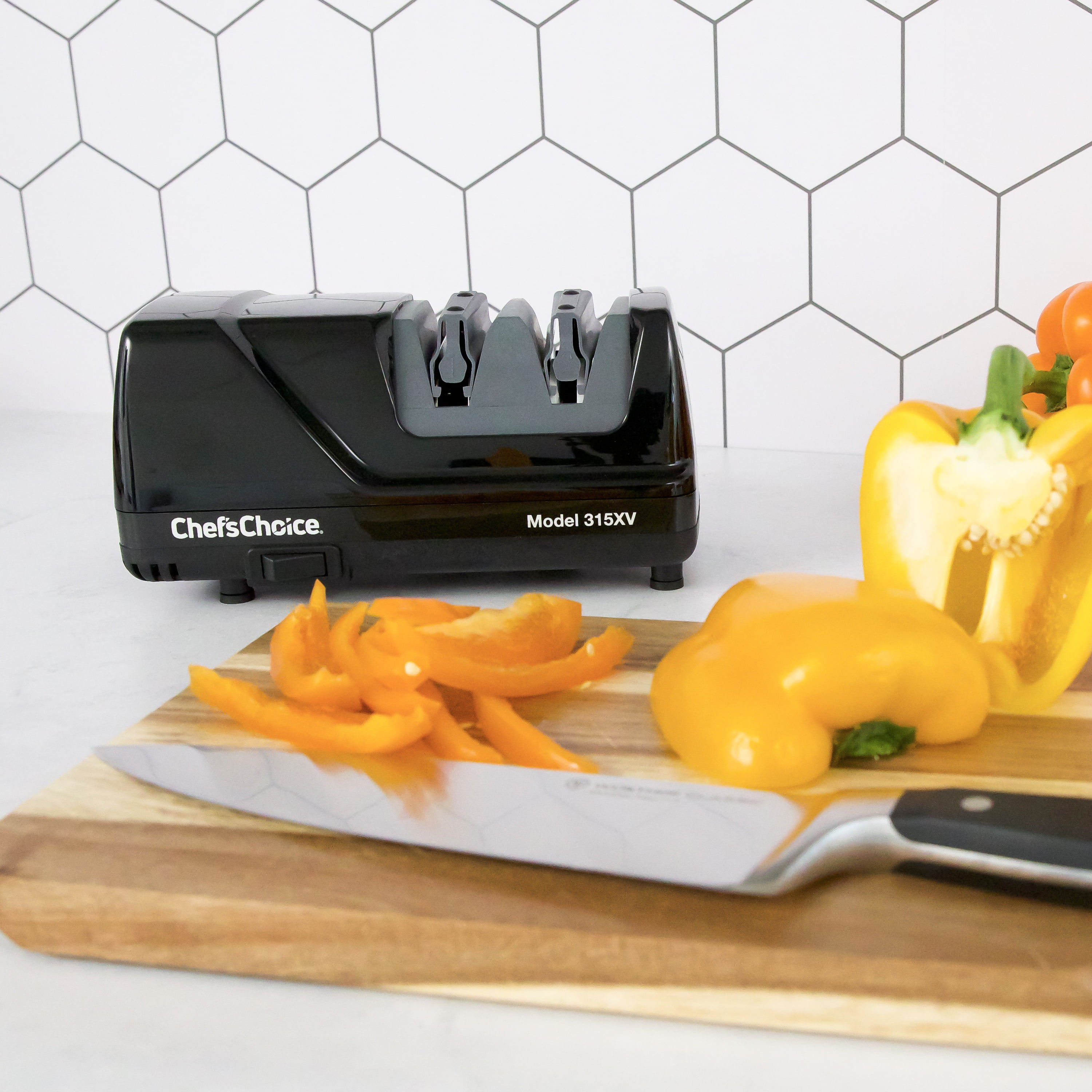The Chef'sChoice Sharpening Module for Asian Style and other 15 degree edge  knives slides off easily for cleaning in sinks or commercial dishwashers  (15° class). This sharpening module is specifically for use