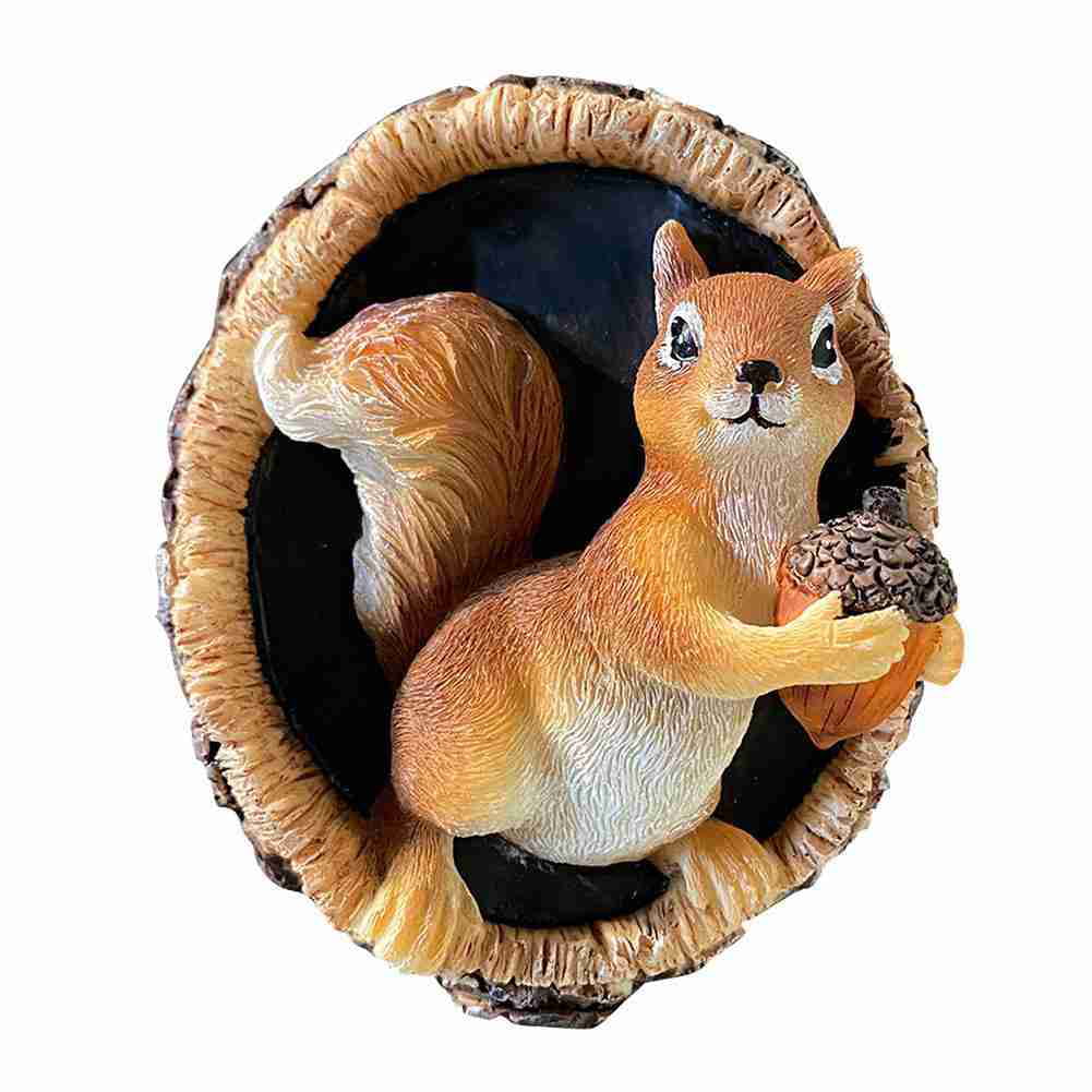 Wood Effect Squirrel Garden Ornament Rustic Animal Sculpture Resin Sculpture 