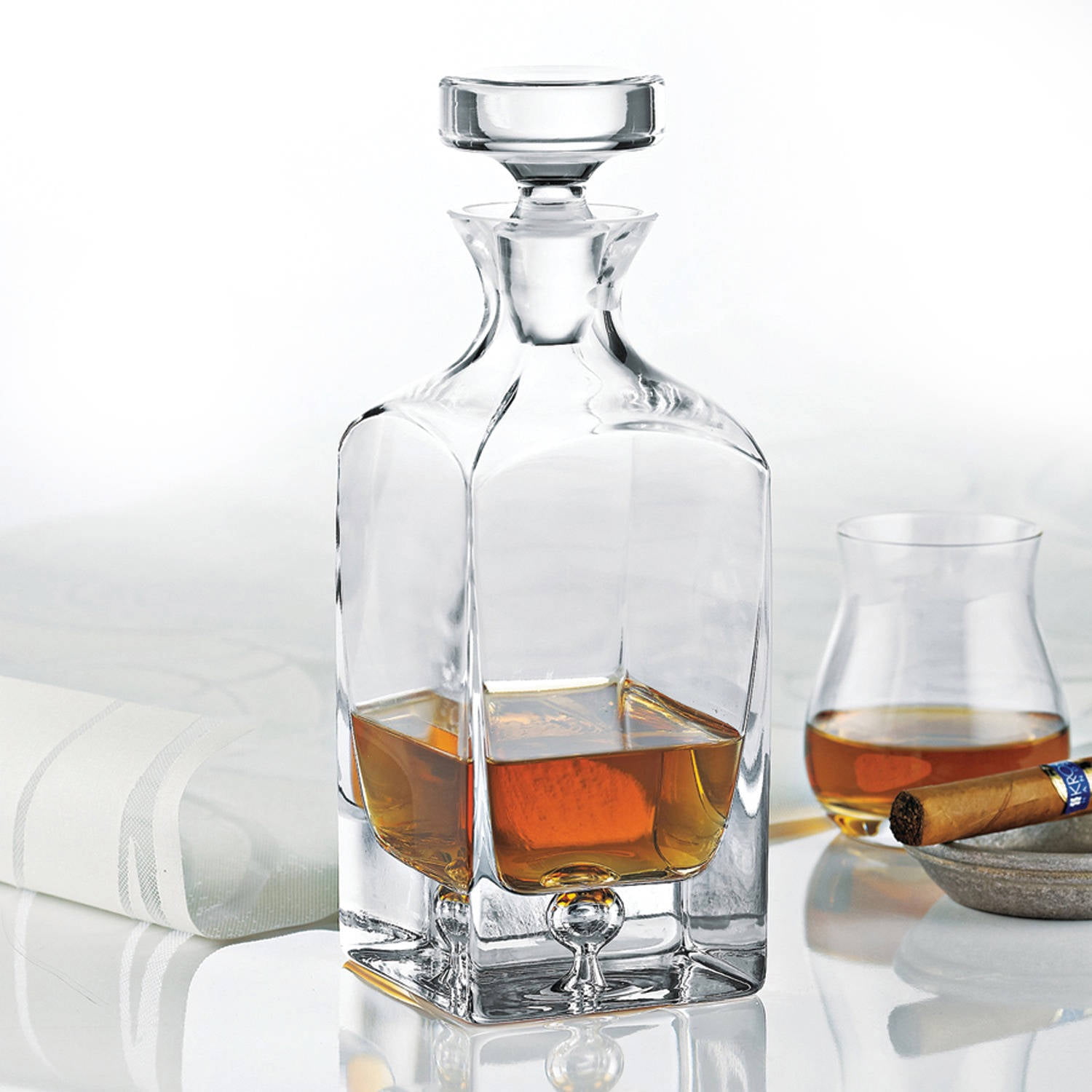Wine Enthusiast 76212 Lexington Whiskey Decanter