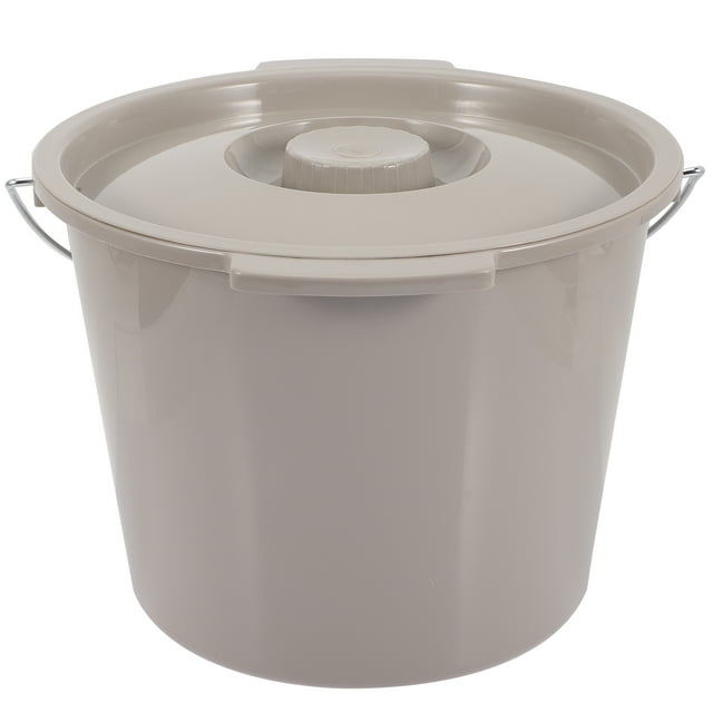 Portable Chamber Pot Convenient Urinal Pot Elderly Plastic Spittoon With Lid