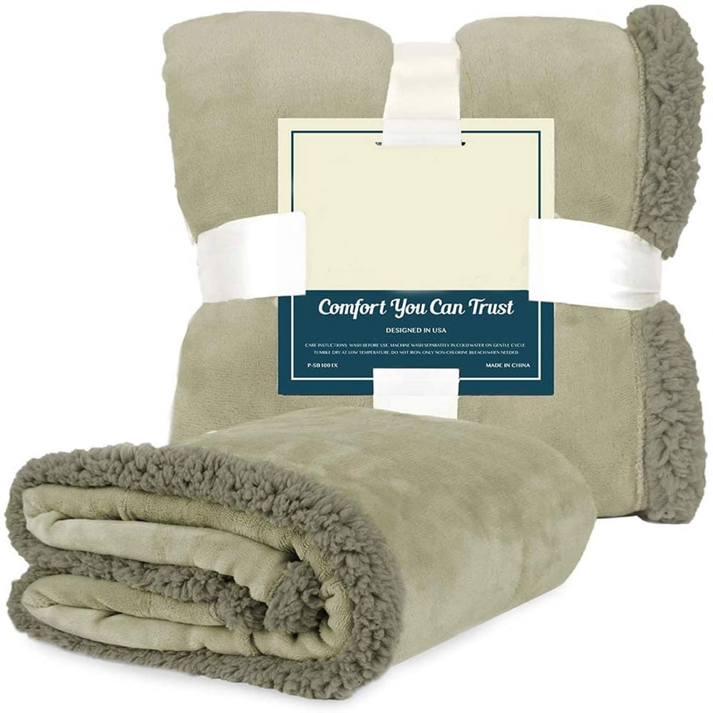 Aazon.co: DUKUSEEK Large Outdoor Blanket, Caping Blankets For Cold Weather, Waterproof - View #2