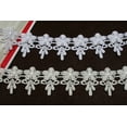 thumbnail image 1 of Kiddo 1.75" White or Ivory Floral Daisy Flower Guipure Venice Lace Trim by Yard, 1 of 3