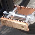 thumbnail image 2 of JM Pedal de bicicleta ultraligero de aleación de aluminio bicicleta de carretera regalo clásico JM, 2 of 5