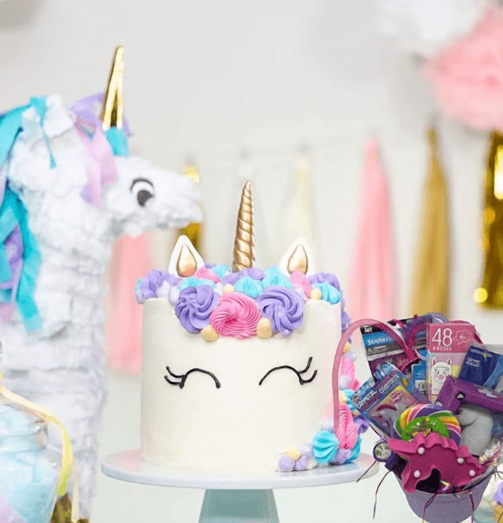 Unicorn Purple Gift Basket Stocking Stuffer Decoration Party Favor Surprise Basket Prize Gathering Carnival Classroom Rewards Filler Fun Party Birthday Supplies Assorted Gifts Set of 1