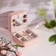 thumbnail image 5 of Mini joyero de viaje rosa, organizador, expositor, pequeño, con espejo portátil, para anillos, pendientes, collares, regalo para niñas y mujeres., 5 of 5