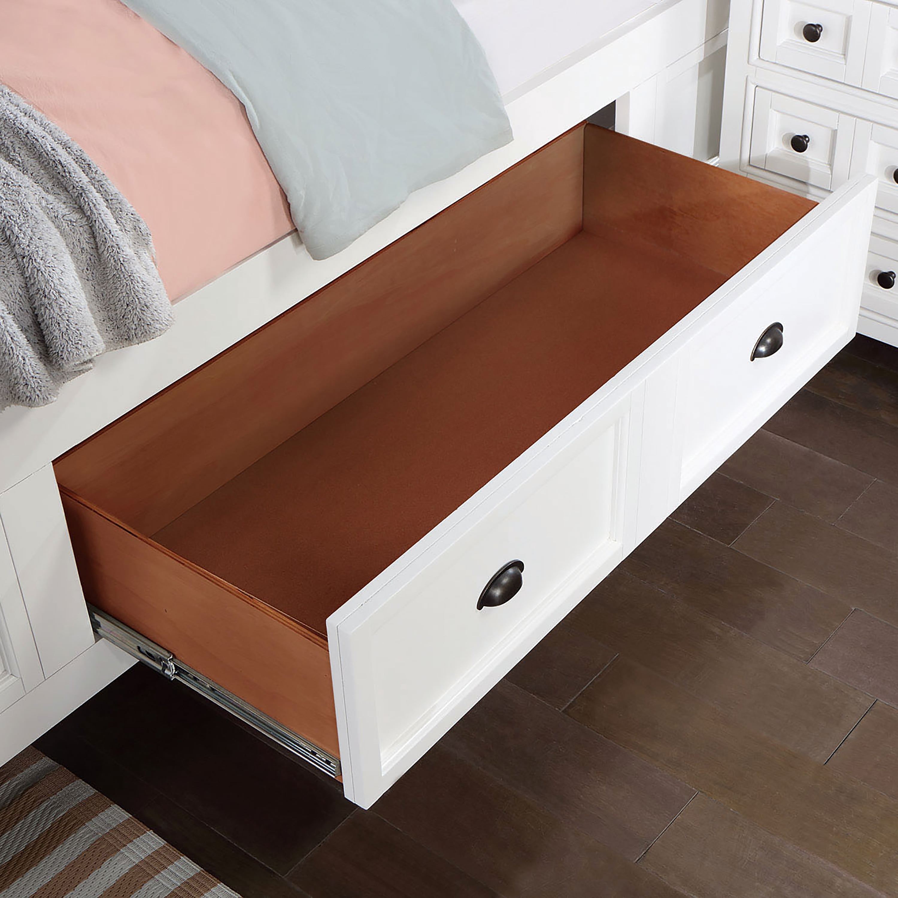 Furniture of America Senoma Kids Solid Wood Twin Platform Bed, White