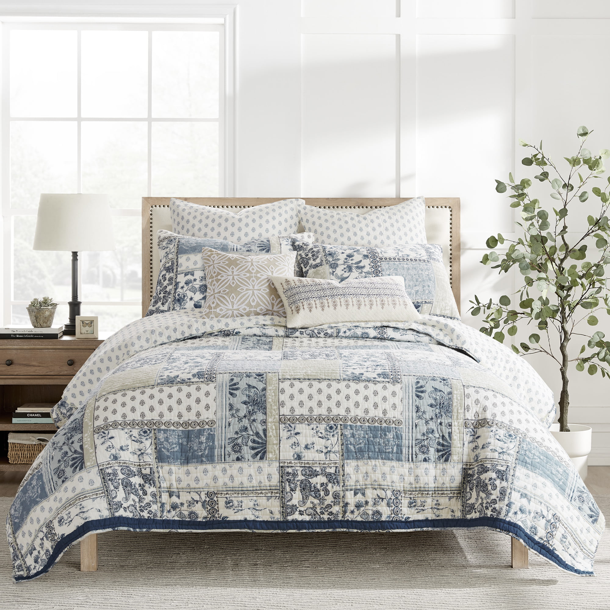 Levtex Home Aliza Quilt Set with Shams, Blue, King
