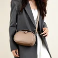 thumbnail image 3 of Bolso de hombro de marca de lujo para mujer, novedad de otoño 2024, bolso de mano sencillo para mujer, bolsos cruzados de cuero de alta calidad, bolsos de diseñador, 3 of 5