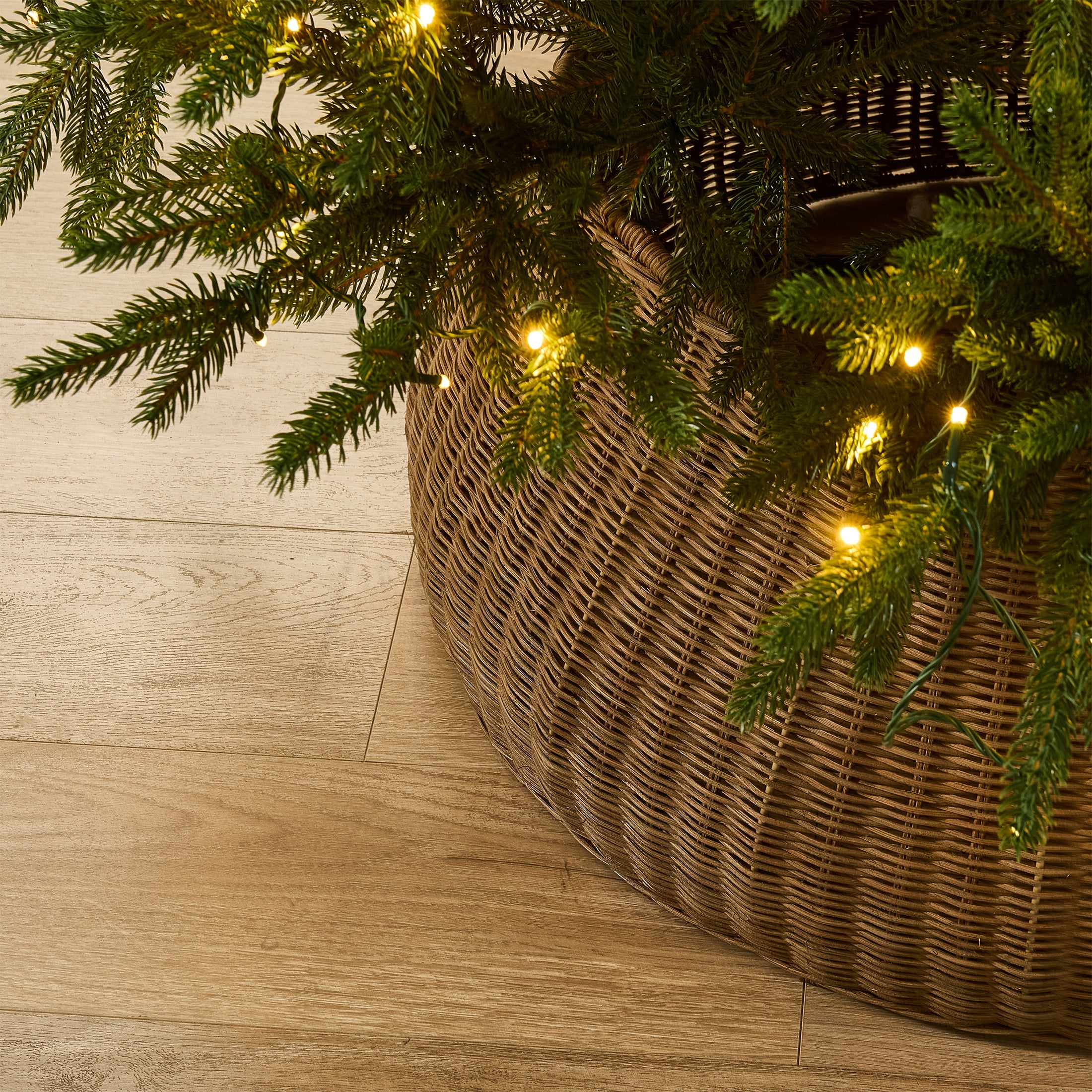 My Texas House Brown Rattan Christmas Tree Collar, 27" x 11"