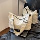 thumbnail image 5 of Bolsos de hombro de lona para mujer Bolso de mensajero cruzado sólido Bolso con cremallera (Beige), 5 of 5