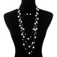 thumbnail image 1 of Collar de perlas de múltiples capas de lujo ligero de estilo francés, elegante collar de pendientes con diseño estilo Chanel, 1 of 5
