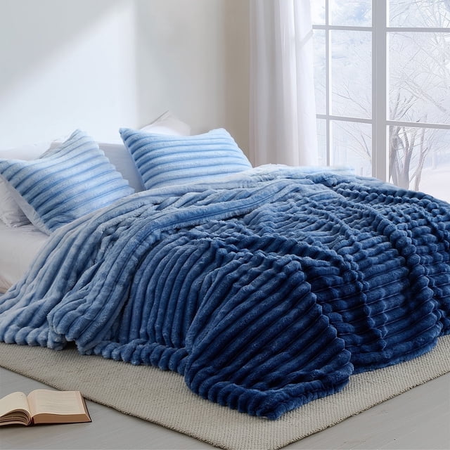 Regency Heights King/Cal King Size Comforter Set, Fluffy Ribbed Plush Comforter Set, 3-Piece Bedding Set, Blue Ombre