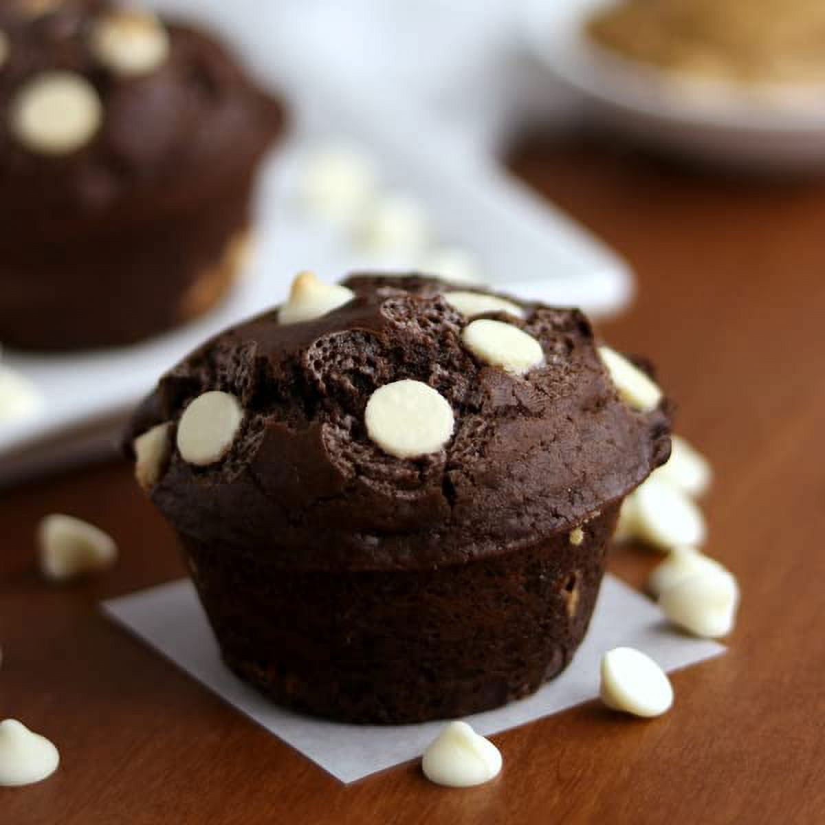 Hershey White Crème Chocolate Baking Chips | Gluten Free | Kosher | 5 lbs.
