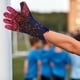 thumbnail image 4 of Guantes de Fútbol WDOplteas para Adultos Rojo Sandía Talla 6, 4 of 8
