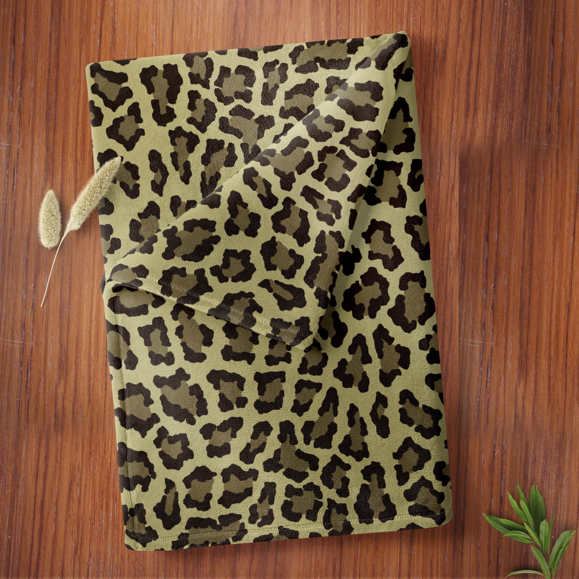 Mainstays 1.5 Yards 100% Polyester Heavenly Plush Leopard, Brown, 60 Wide for Crafts