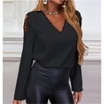 thumbnail image 1 of 2022 primavera otoño Sexy sólido de manga larga para mujer camisas con cuello en V de encaje ahueca hacia fuera la blusa recta de las señoras Streetwear Drop ZefeiWu 8390613014191, 1 of 1