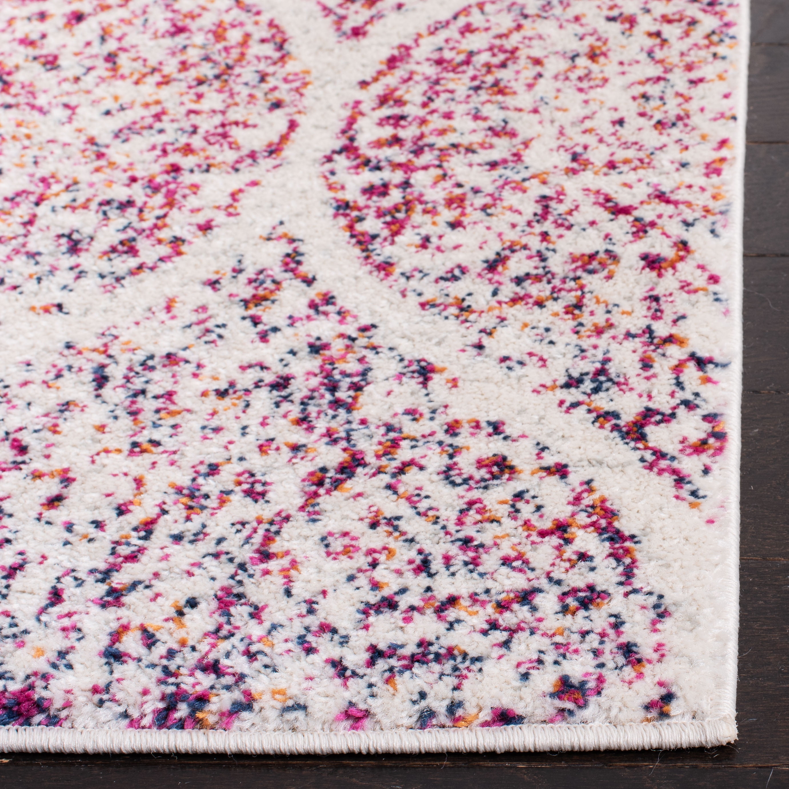 SAFAVIEH Madison Leighton Geometric Runner Rug, Cream/Fuchsia, 2'3" x 10'