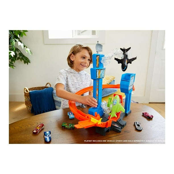 Pista Hot Wheels Mattel Aeropuerto Giratorio