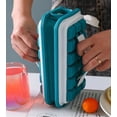 thumbnail image 4 of ICE PACK Haga y sirva hielo sin tocar el hielo - La bandeja de hielo de silicona sanitaria para congelador - Bandeja para cubitos de hielo, 4 of 5