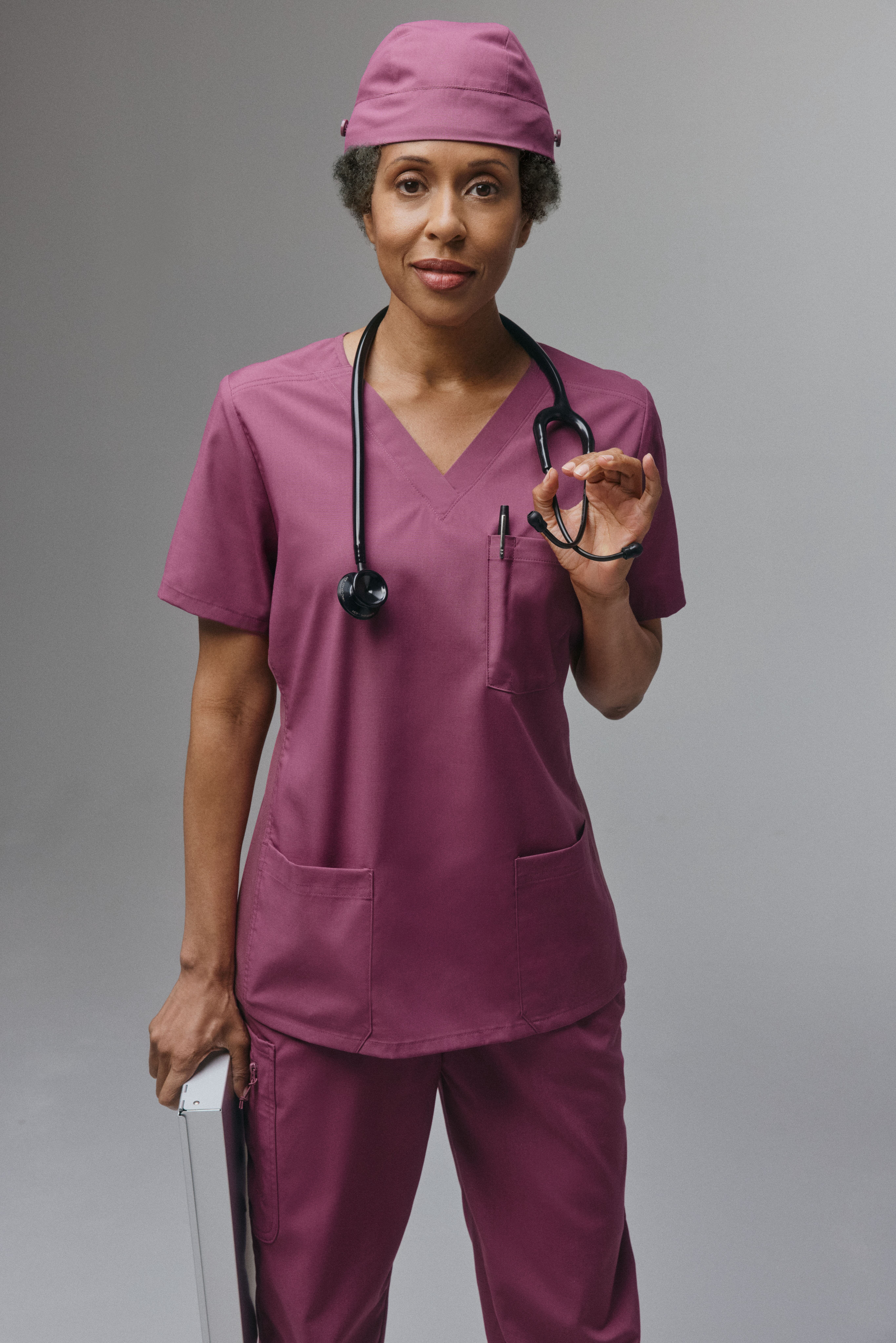 Reebok Women's Scrubs Short Sleeve Scrub Top, 1 Pack, Sizes S - 3XL