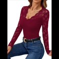 thumbnail image 3 of Blusa de Larga con Cuello en V y Encaje de con Bordado Floral para Mujer Vino Tinto XXL, 3 of 9