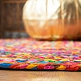 thumbnail image 4 of Safavieh Collection Tressée BRD210A Tapis Boho Réversible en Coton Fait Main, 4 x 4 Rond, Rouge / Multi, 4 of 5