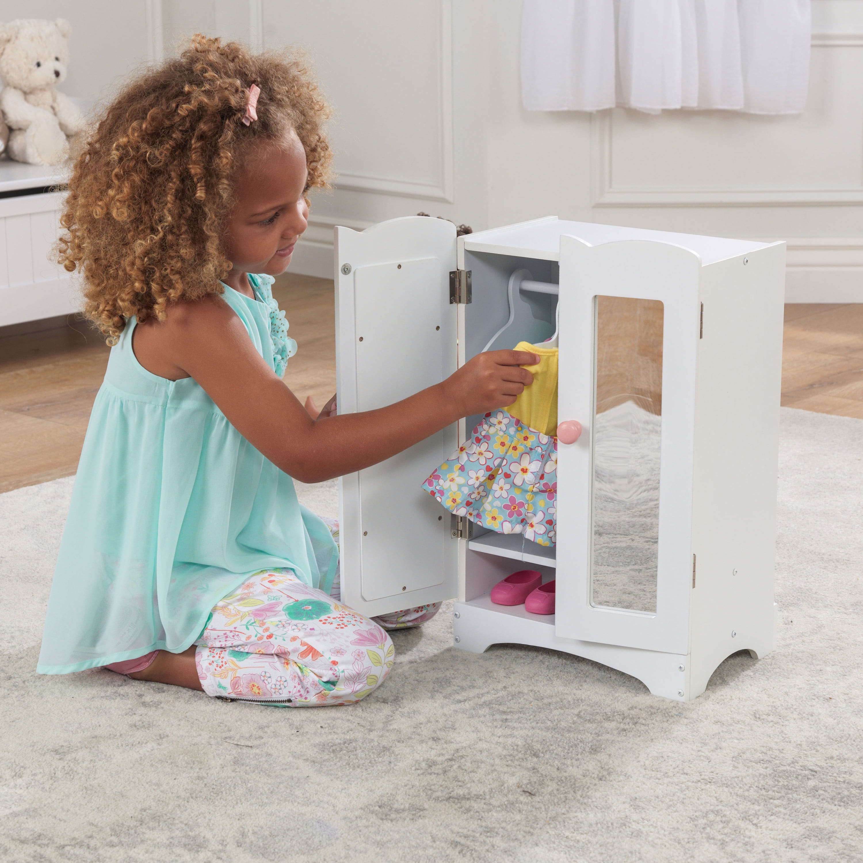 KidKraft KidKraft Wooden Lil' Doll Armoire with 6 Hangers, Furniture for 18-Inch Dolls - White