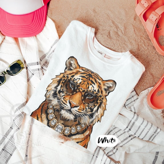 Glam Tiger Shirt Preppy Women's Tiger Tee Bling Boujee T-Shirt Leo.pard Print Tee Preppy Tiger Shirt Trendy Outfit