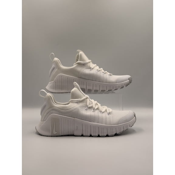 Womens Size 7.5 Nike Free Metcon 6 FJ7126-101