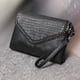 thumbnail image 4 of Bolso Bandolera Casual Minnieouse con Gran Capacidad Negro-L, 4 of 6