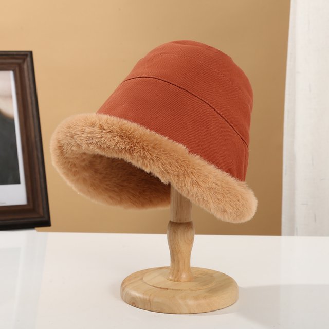 LinYooLi The New Plush Fisherman Hat Version Of Autumn And Winter Main Hat Thickens Warming Lei Feng Hat Pure Color Face Face Small Hat Girl
