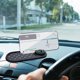 thumbnail image 3 of Soporte de teléfono móvil multifuncional para salpicadero de coche | Almohadilla antideslizante 3 en 1 | Soporte giratorio 360° | Ángulos de visión ajustables | Visualización temporal de número de, 3 of 5